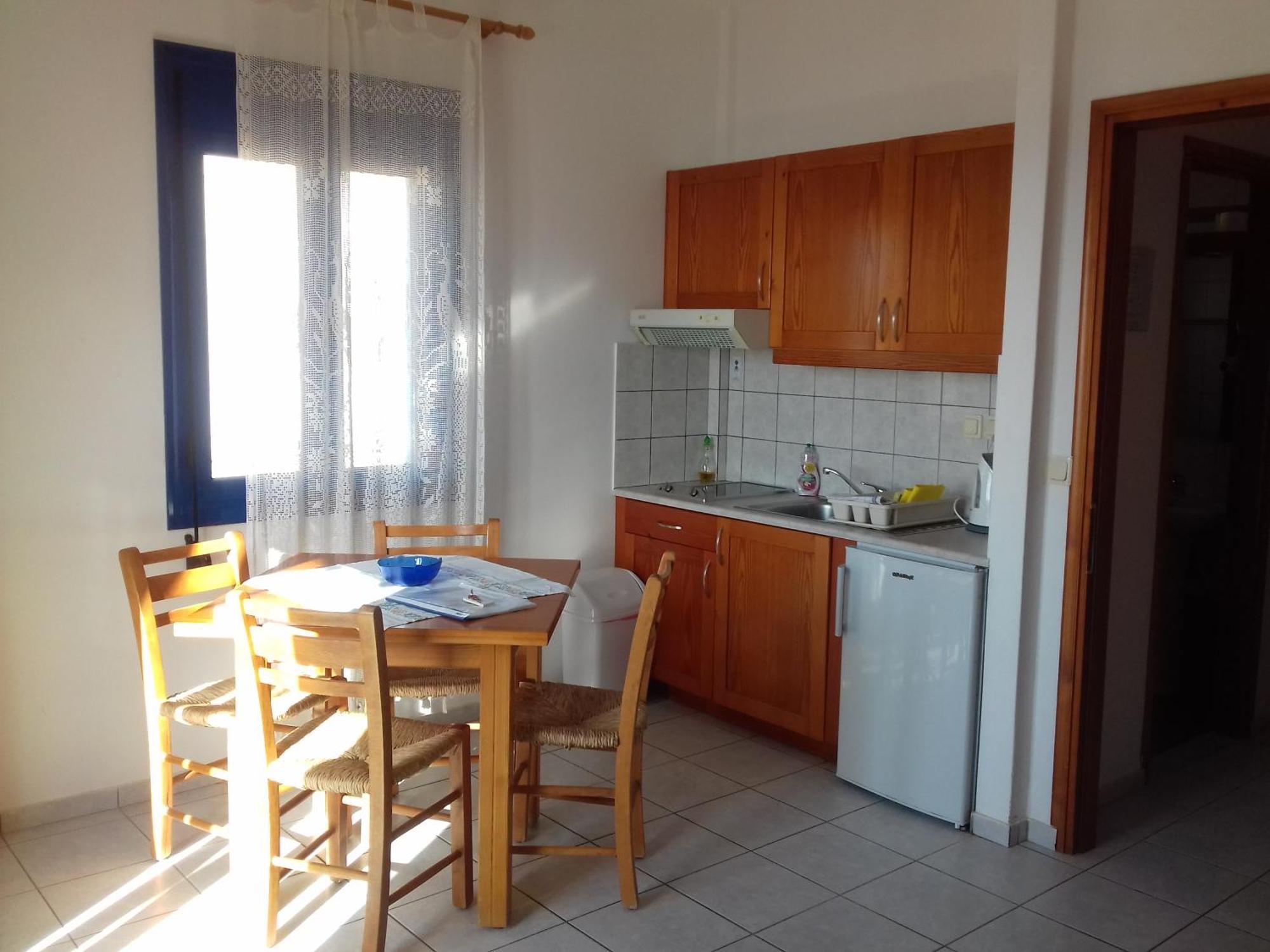 Kalamaki Holidays - Finikas Studios & Apartments エクステリア 写真