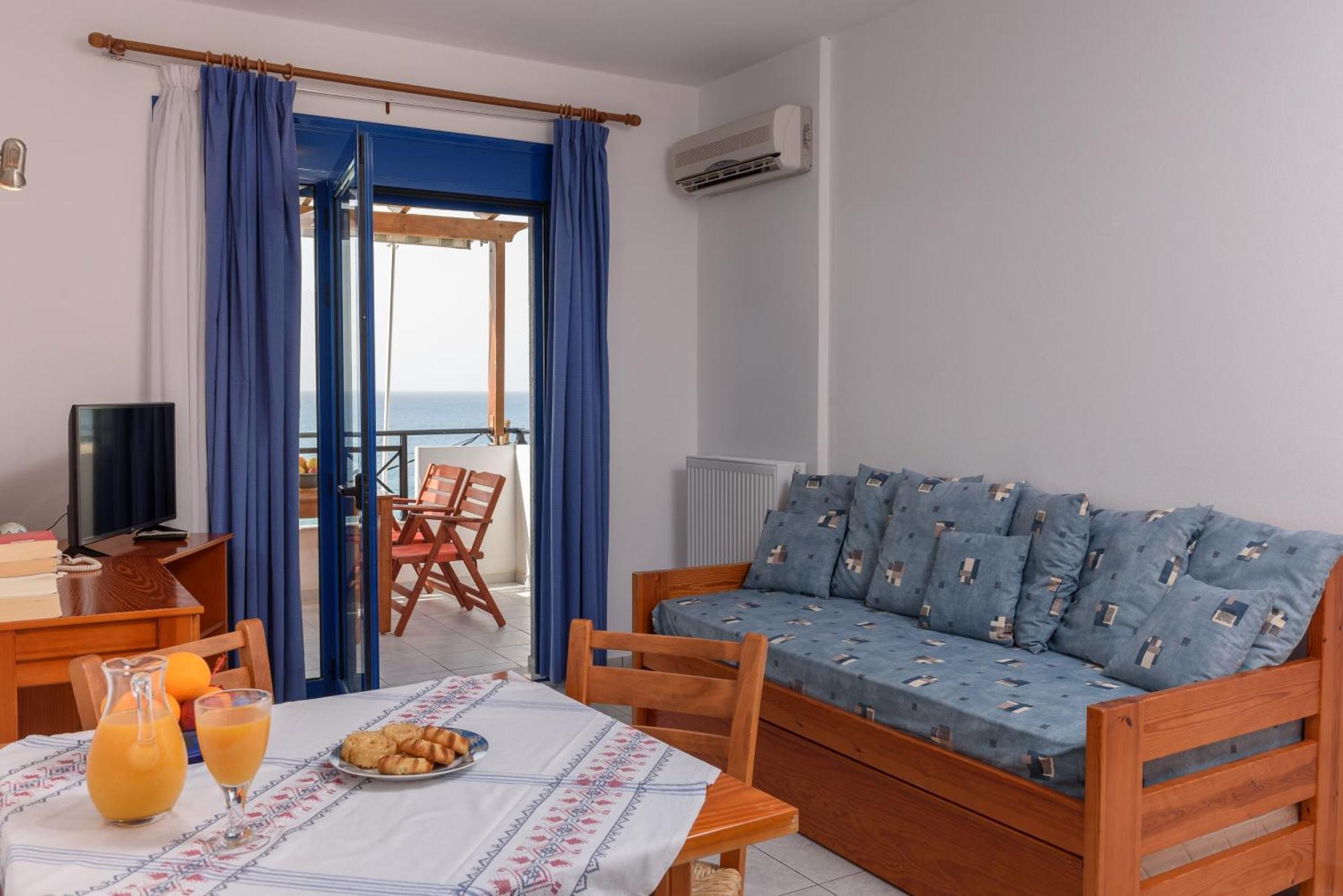 Kalamaki Holidays - Finikas Studios & Apartments エクステリア 写真