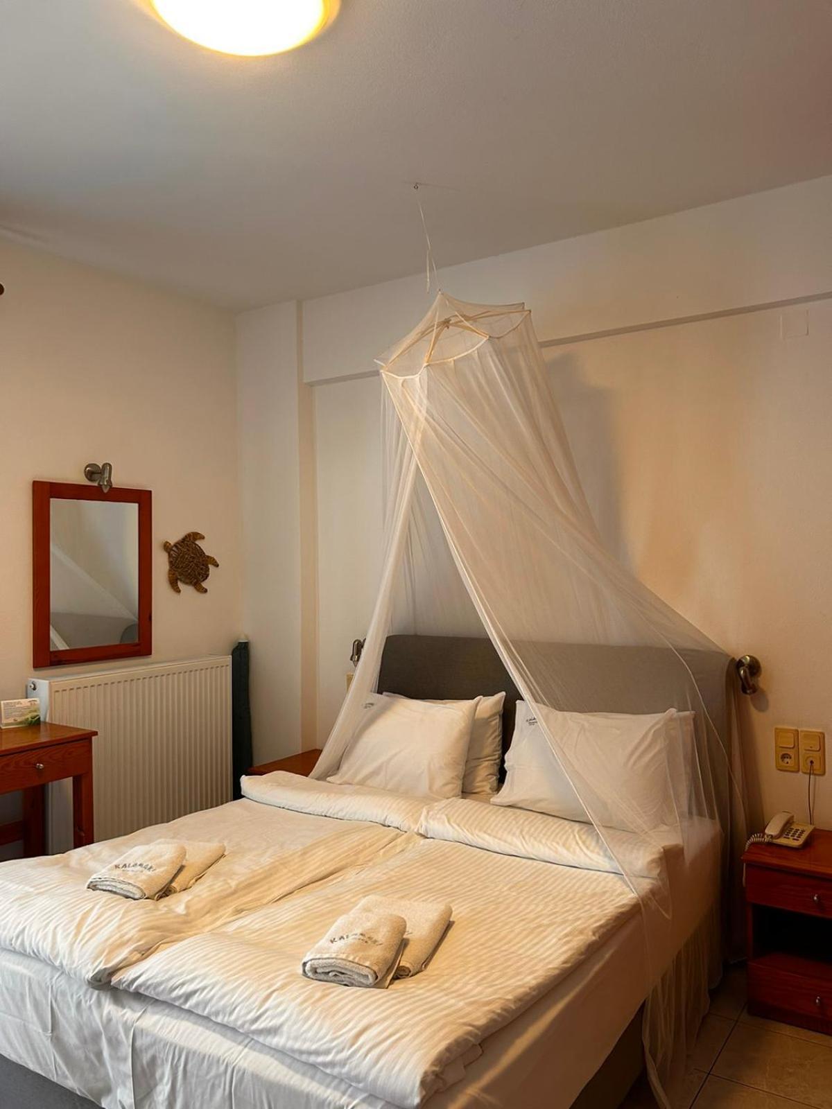 Kalamaki Holidays - Finikas Studios & Apartments エクステリア 写真
