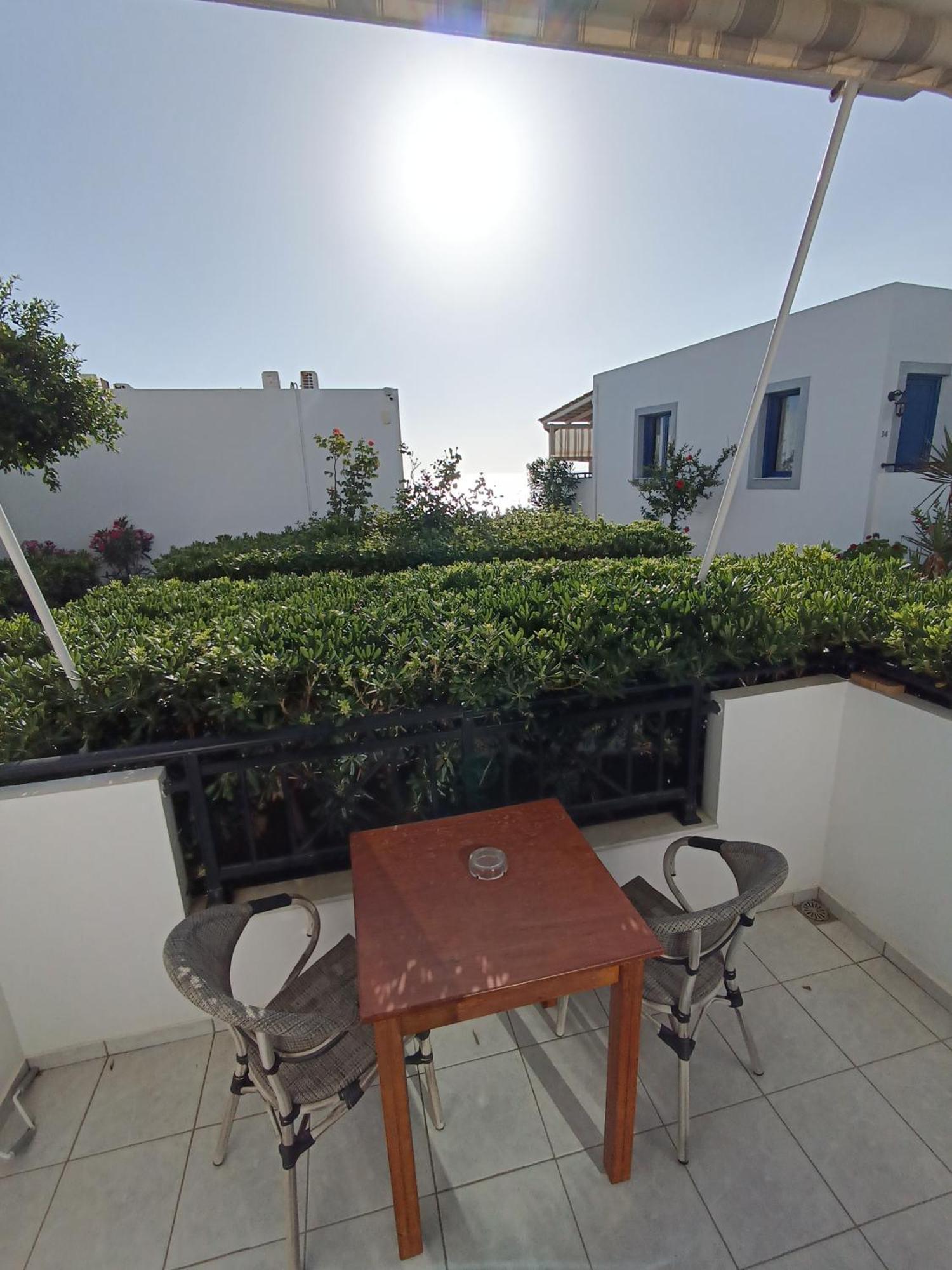 Kalamaki Holidays - Finikas Studios & Apartments エクステリア 写真